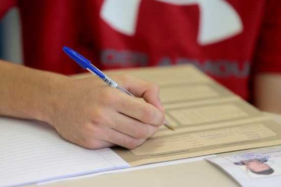 07_06_18-panelladikes9-ypeth-paideias (.jpg)